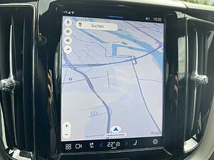 Volvo  XC60 Recharge Black Edition Ultimate, T8 AWD Plug-in Hybrid, Elektrisch/Benzin