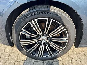 Volvo  V60 Recharge Inscription Expression, T6 AWD Plug-in Hybrid