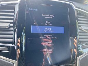 Volvo  XC90 Recharge R-Design, T8 AWD plug-in hybrid, 7 Sitze