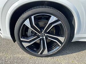 Volvo  XC90 Recharge R-Design, T8 AWD plug-in hybrid, 7 Sitze