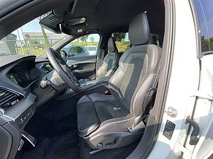 Volvo  XC90 Recharge R-Design, T8 AWD plug-in hybrid, 7 Sitze