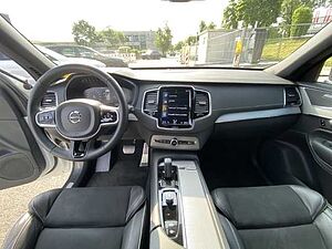 Volvo  XC90 Recharge R-Design, T8 AWD plug-in hybrid, 7 Sitze