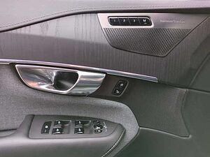 Volvo  XC90 Recharge Inscription, T8 AWD plug-in hybrid, 7 Sitze