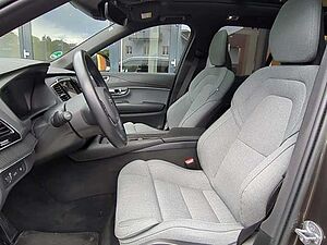 Volvo  XC90 Recharge Inscription, T8 AWD plug-in hybrid, 7 Sitze