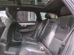 Volvo  V90 T8 TWIN ENGINE AWD Automatikgetriebe (223+65kW/303+87PS) R-Design