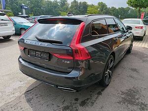 Volvo  V90 T8 TWIN ENGINE AWD Automatikgetriebe (223+65kW/303+87PS) R-Design