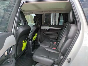 Volvo  XC90 Recharge R-Design Expression, T8 AWD Plug-in Hybrid