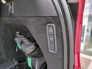 Volvo  XC90 Recharge R-Design Expression, T8 AWD Plug-in Hybrid