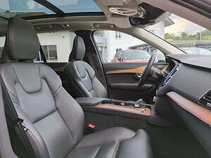 Volvo  XC90 Recharge Inscription, T8 AWD plug-in hybrid, 7 Sitze