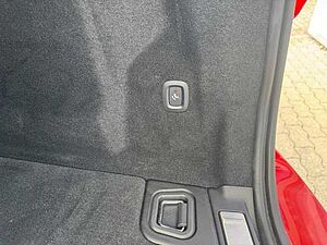 Volvo  XC60 Plus, B4 AWD Mild-Hybrid, Diesel, Dark