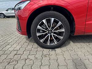 Volvo  XC60 Plus, B4 AWD Mild-Hybrid, Diesel, Dark