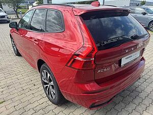 Volvo  XC60 Plus, B4 AWD Mild-Hybrid, Diesel, Dark