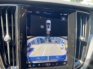 Volvo  V60 Ultimate, B4 Mild-Hybrid, Benzin, Dark