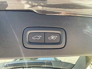 Volvo  V60 Ultimate, B4 Mild-Hybrid, Benzin, Dark