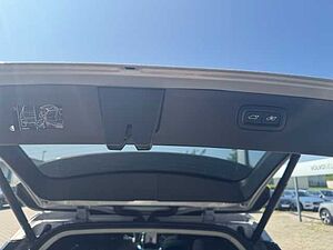 Volvo  XC90 Ultra, T8 AWD Plug-in Hybrid, Elektrisch/Benzin, Dark, 7 Sitze