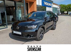 Volvo  XC40 Plus, B3 Mild-Hybrid, Benzin, Dark