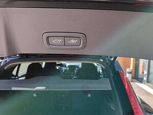 Volvo  XC40 Momentum Pro, T3 Automatikgetriebe