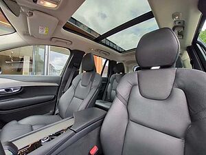 Volvo  XC90 Plus, B5 AWD Mild-Hybrid, Diesel, Bright, 7 Sitze