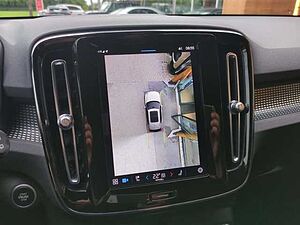 Volvo  XC40 Plus, B4 AWD Mild-Hybrid, Benzin, Bright