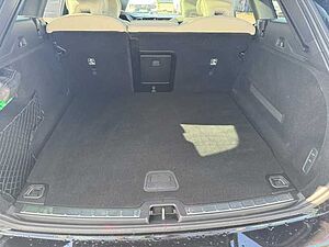 Volvo  XC60 T8 TWIN ENGINE AWD Automatikgetriebe (223+65kW/303+87PS) Inscription