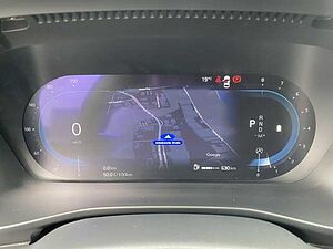 Volvo  XC40 Plus, B4 Mild-Hybrid, Benzin, Dark