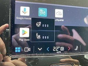 Volvo  XC40 Plus, B4 Mild-Hybrid, Benzin, Dark