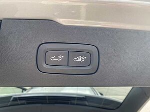Volvo  V60 Plus, B4 Mild-Hybrid, Diesel, Dark