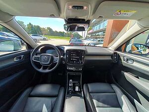 Volvo  XC40 Inscription, B4 AWD Mild-Hybrid Benzin