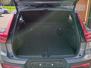 Volvo  XC40 Inscription, B4 AWD Mild-Hybrid Benzin