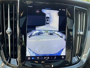 Volvo  S60 Recharge Plus, T8 AWD Plug-in Hybrid, Elektrisch/Benzin, Dark