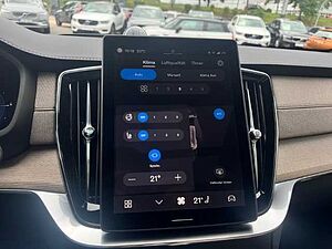 Volvo  XC90 Ultra, T8 AWD Plug-in Hybrid, Elektrisch/Benzin, Dark, 7 Sitze