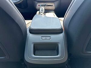Volvo  XC90 Plus, B5 AWD mild hybrid, Diesel, Bright, 7 Sitze
