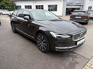 Volvo  V90 Recharge Ultimate, T8 AWD Plug-in Hybrid, Elektrisch/Benzin, Bright