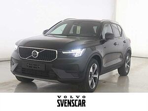 Volvo  XC40 Core, B3 Mild-Hybrid, Benzin