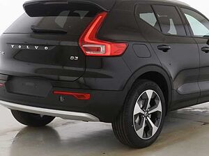 Volvo  XC40 Core, B3 Mild-Hybrid, Benzin