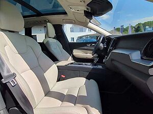 Volvo  XC60 T5 AWD Geartronic (184KW/250PS) Inscription aut.