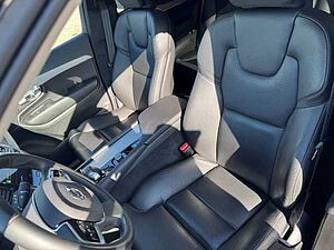 Volvo  XC90 Recharge Ultimate, T8 AWD Plug-in Hybrid, Elektrisch/Benzin, Bright, 7 Sitz