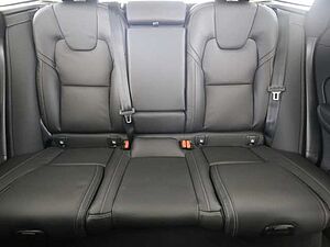 Volvo  XC60 Ultra, B5 AWD Mild-Hybrid, Benzin, Dark