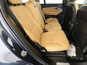 Volvo  XC90 Plus, T8 AWD Plug-in Hybrid, Elektrisch/Benzin, Bright, 7 Sitze