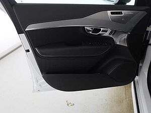 Volvo  XC90 Plus, T8 AWD Plug-in Hybrid, Elektrisch/Benzin, Bright, 7 Sitze