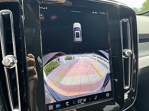 Volvo  XC40 Ultimate, B4 Mild-Hybrid, Benzin, Dark