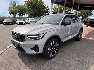 Volvo  XC40 Ultimate, B4 Mild-Hybrid, Benzin, Dark