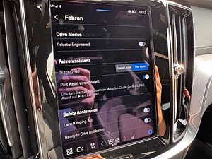 Volvo  V60 Ultimate, B4 Mild-Hybrid, Diesel, Dark