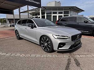 Volvo  V60 Ultimate, B4 Mild-Hybrid, Diesel, Dark