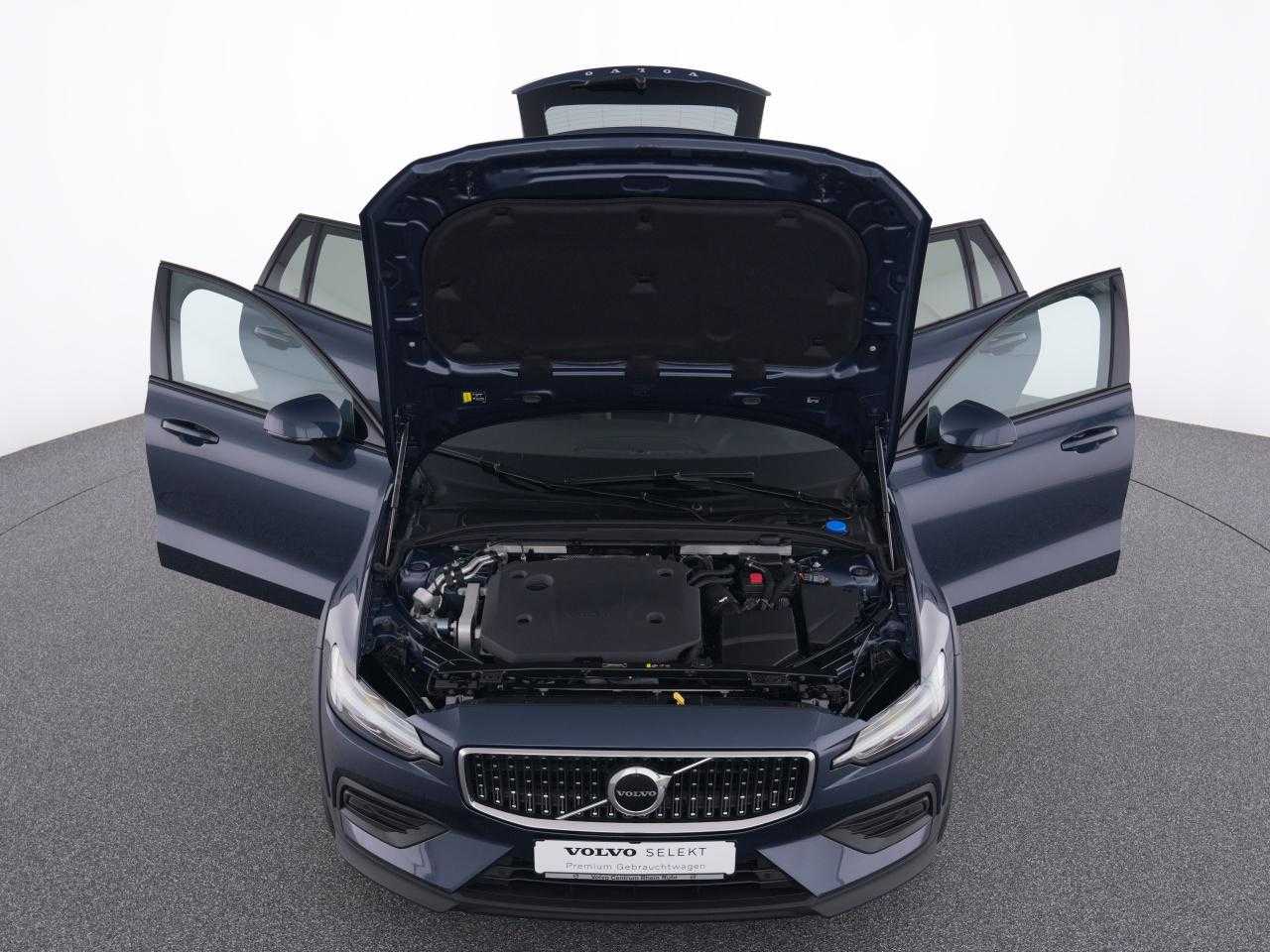 Volvo  CC