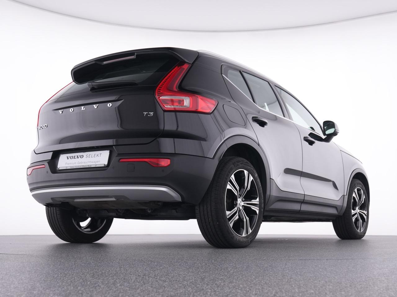 Volvo  XC 40