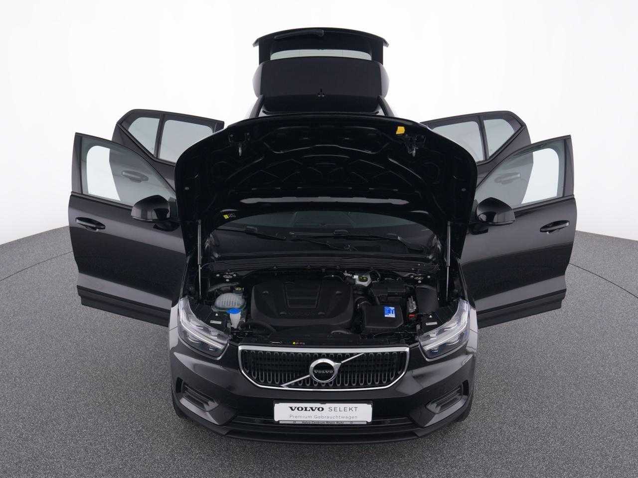 Volvo  XC 40