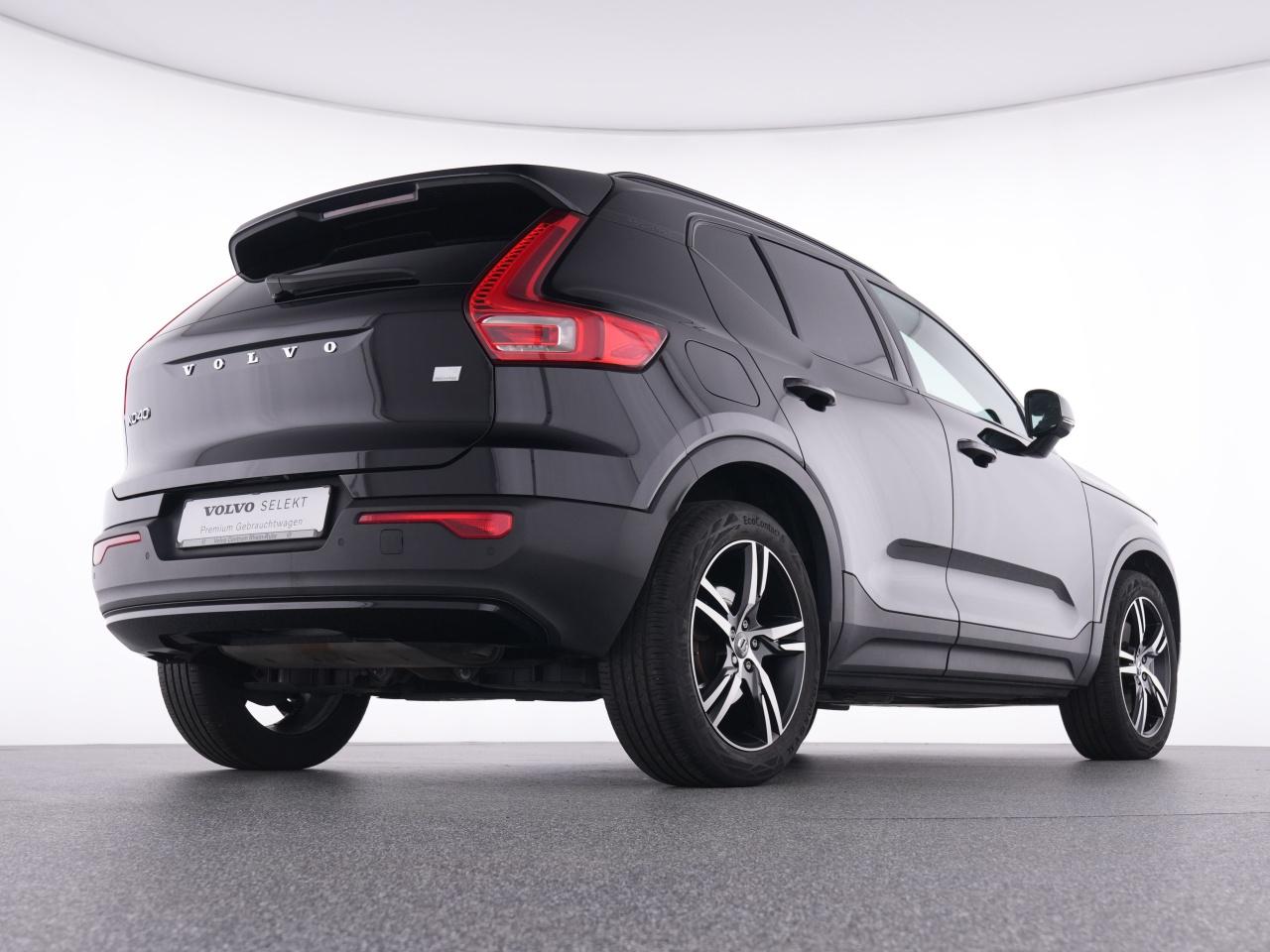 Volvo  XC 40