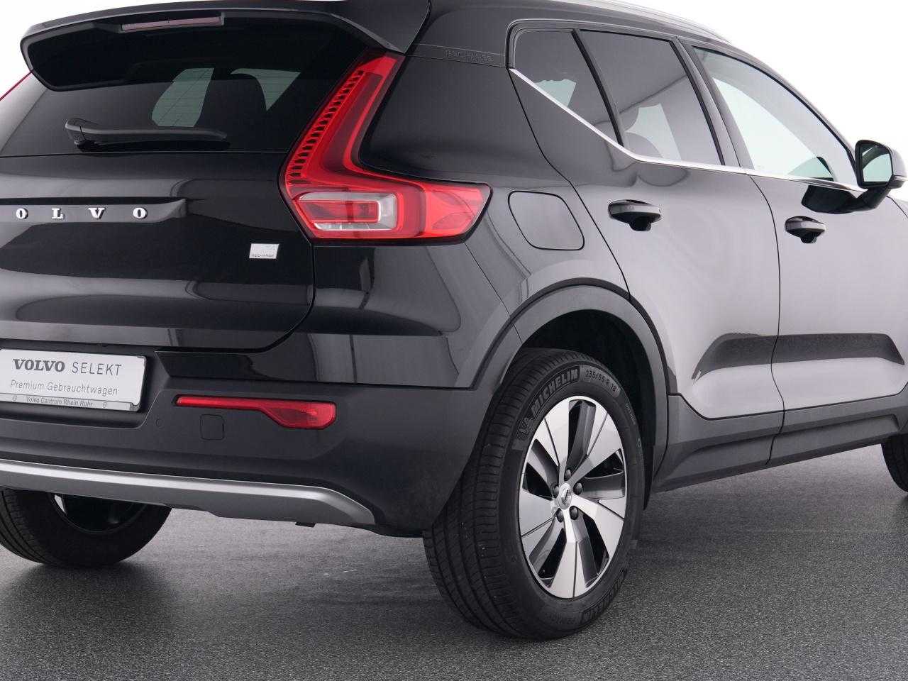 Volvo  XC 40