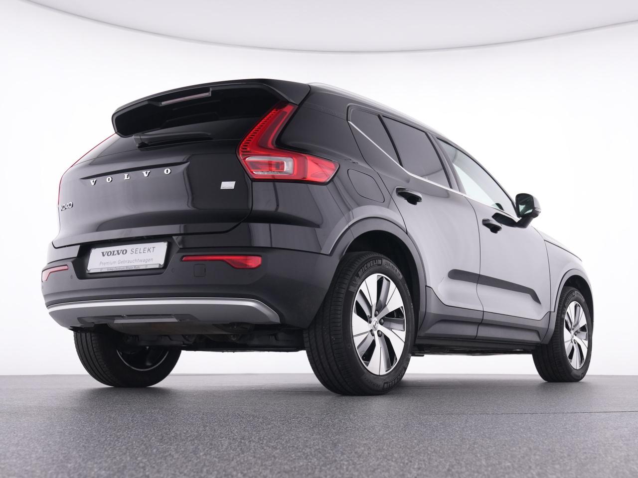 Volvo  XC 40